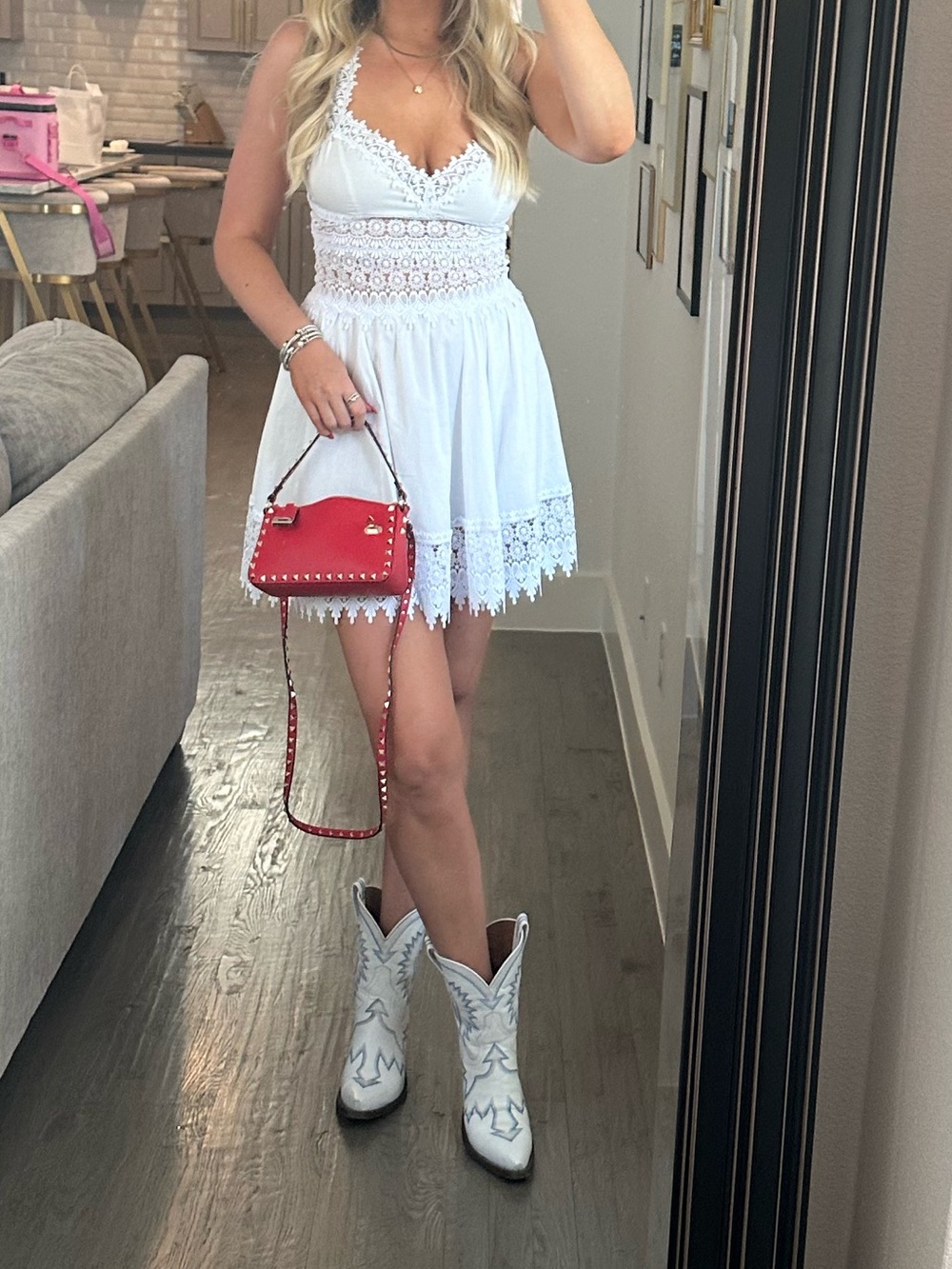 Charo Ruiz Lace Mini Dress in White Size Medium Like New